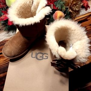 UGG bailey now boots